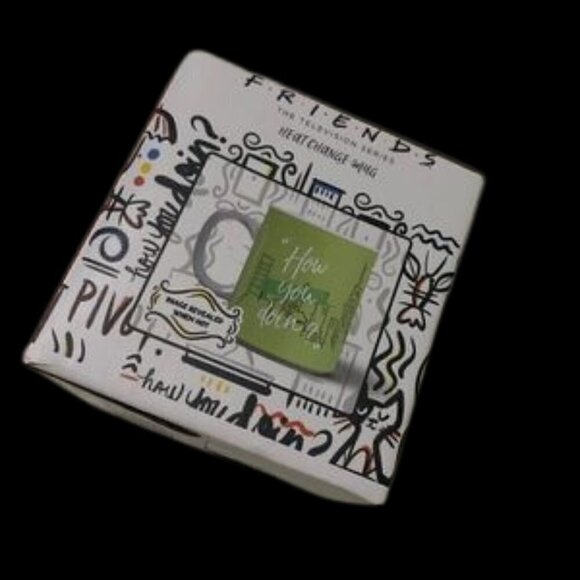 FRIENDS How You Doin 10oz Heat Change Ceramic Mug - NWT - Picture 5 of 9